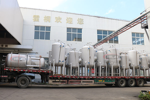 霍桐儀器產能繼續擴大,業務向前邁進一大步!一大批不銹鋼高壓儲罐、高壓反應釜完工發貨!新聞主圖